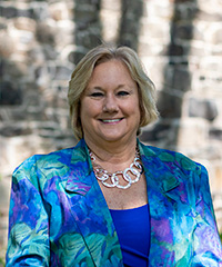Elizabeth Nichols
